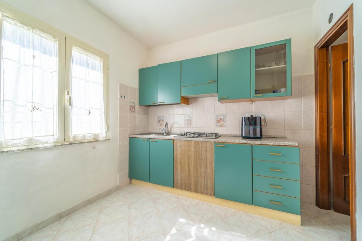 With Garden Apartment *